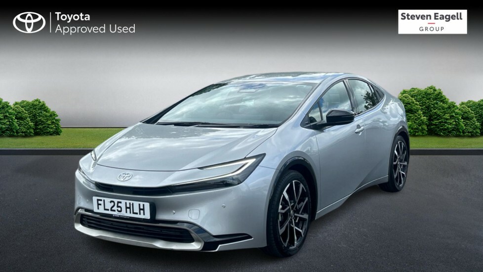 Toyota Prius 2.0 13.6Kwh Excel Cvt Euro 6 Ss FL25HLH Silver #3