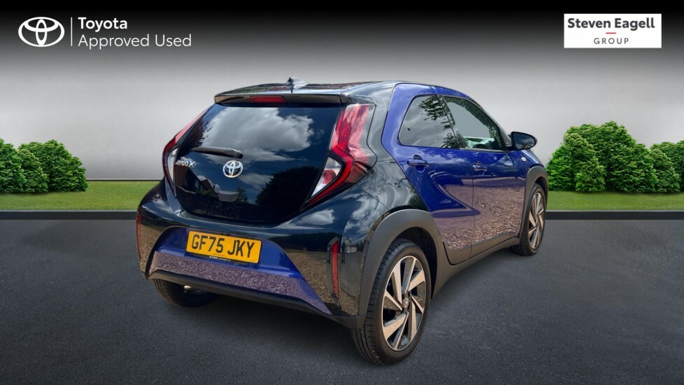 Toyota Aygo X 1.0 Vvt-i Edge Hatchback Euro 6 GF75JKY Blue #2