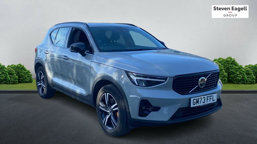 Volvo XC40 2.0 B3 Mhev Plus Dark Dct Euro 6 Ss Grey