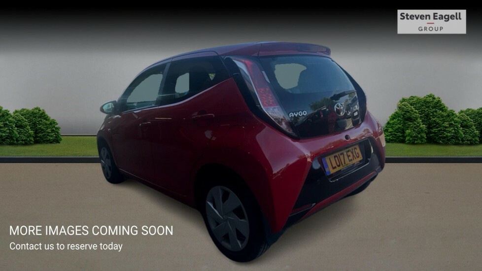 Toyota Aygo 1.0 Vvt-i X-play Euro 6 Red #2