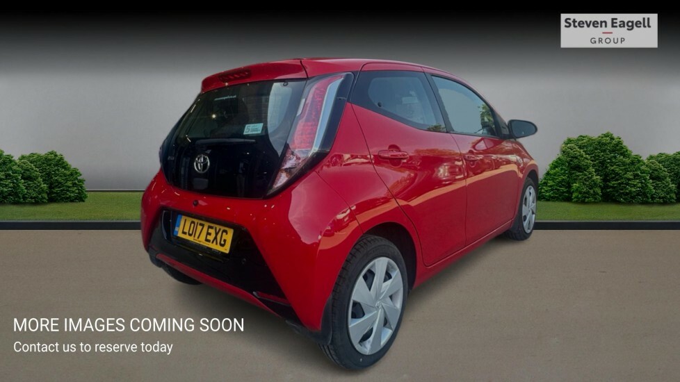 Toyota Aygo 1.0 Vvt-i X-play Euro 6 Red #4