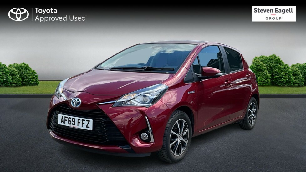 Toyota Yaris 1.5 Vvt-h Icon Tech E-cvt Euro 6 Ss AF69FFZ Red #3