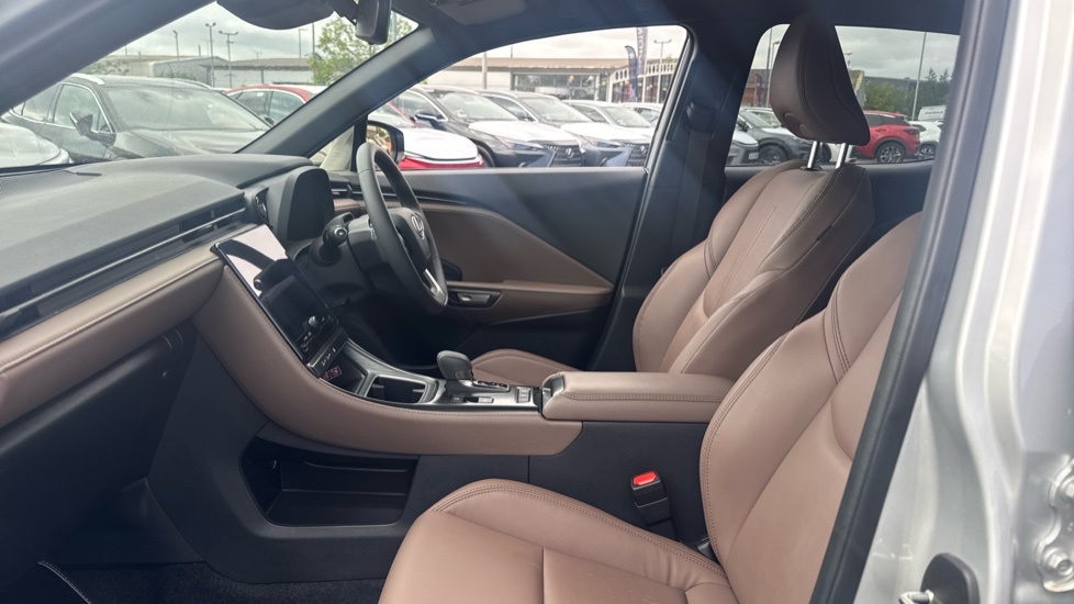 Lexus LBX 1.5 Vvt-ie Premium E-cvt Euro 6 Ss WR25OJO Silver #6