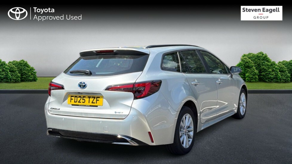 Toyota Corolla 1.8 Vvt-h Icon Touring Sports Hybrid Cv FD25TZF Silver #2