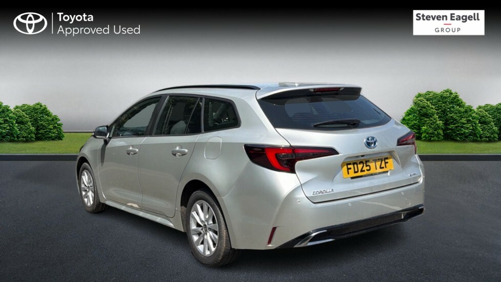 Toyota Corolla 1.8 Vvt-h Icon Touring Sports Hybrid Cv FD25TZF Silver #4
