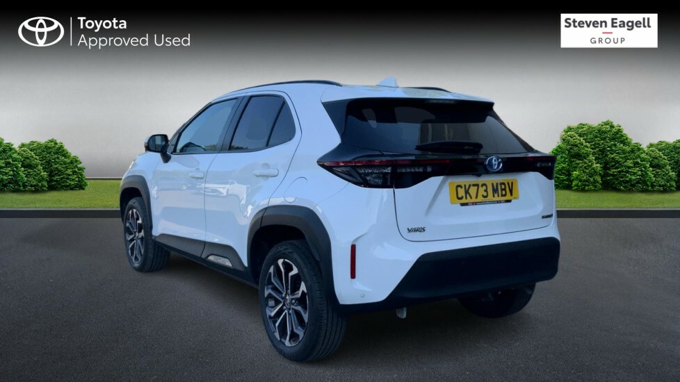 Toyota Yaris Cross 1.5 Vvt-h Design Suv Hybrid E-cvt Euro CK73MBV White #4
