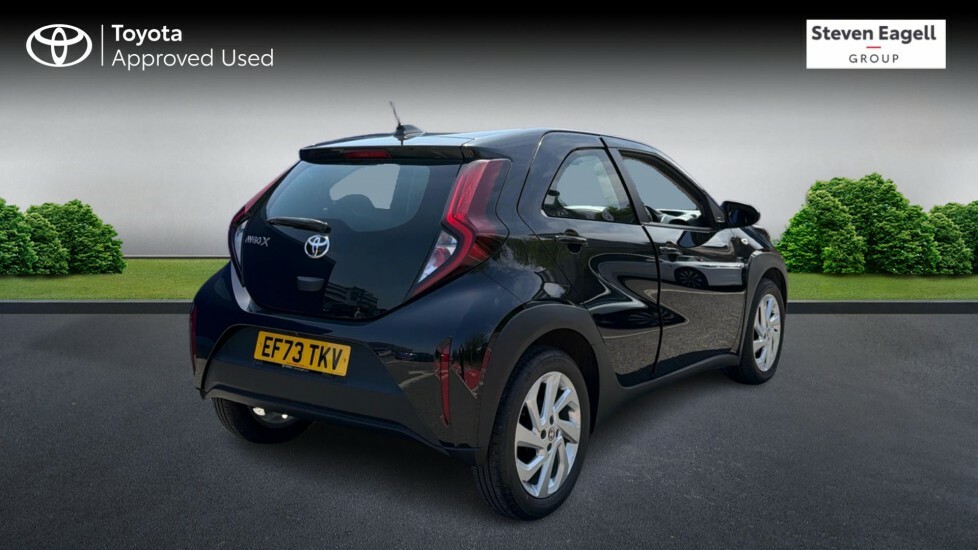 Toyota Aygo X 1.0 Vvt-i Pure Euro 6 Ss EF73TKV Black #2