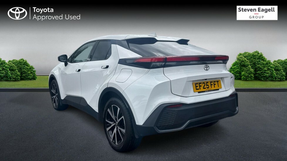 Toyota C-Hr 1.8 Vvt-h Design Cvt Euro 6 Ss EF25FFT White #4