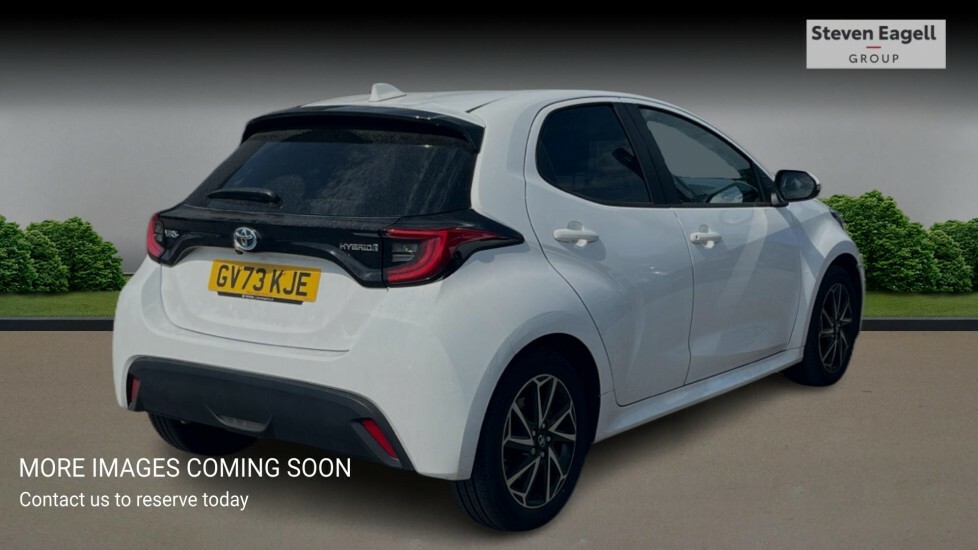 Toyota Yaris 1.5 Vvt-h Design E-cvt Euro 6 Ss GV73KJE White #4