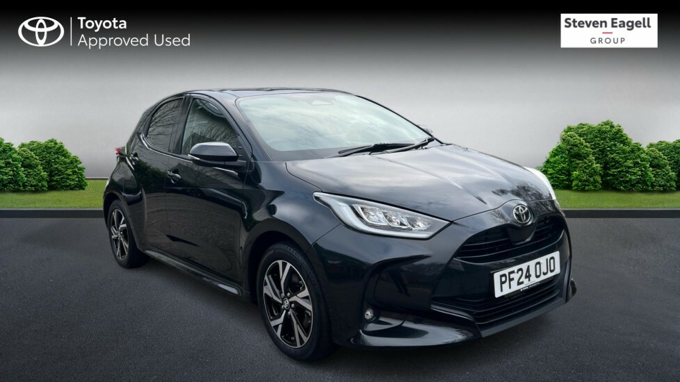 Toyota Yaris 1.5 Vvt-h Design E-cvt Euro 6 Ss Black