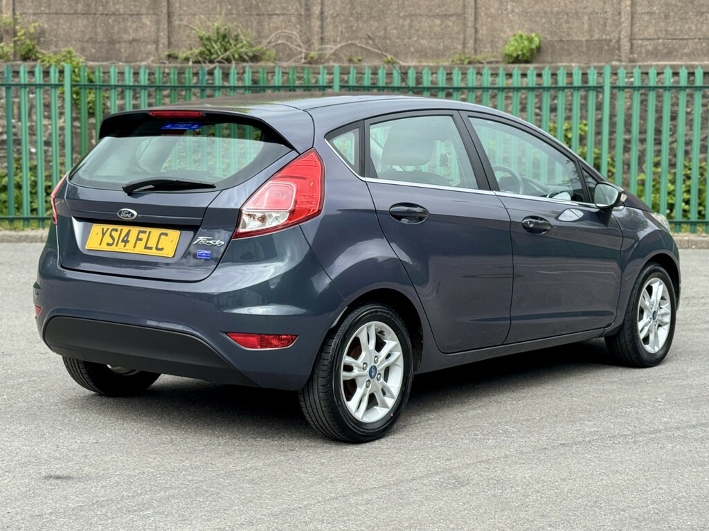 Ford Fiesta Hatchback 1.25 Zetec 201414 YS14FLC Grey #4