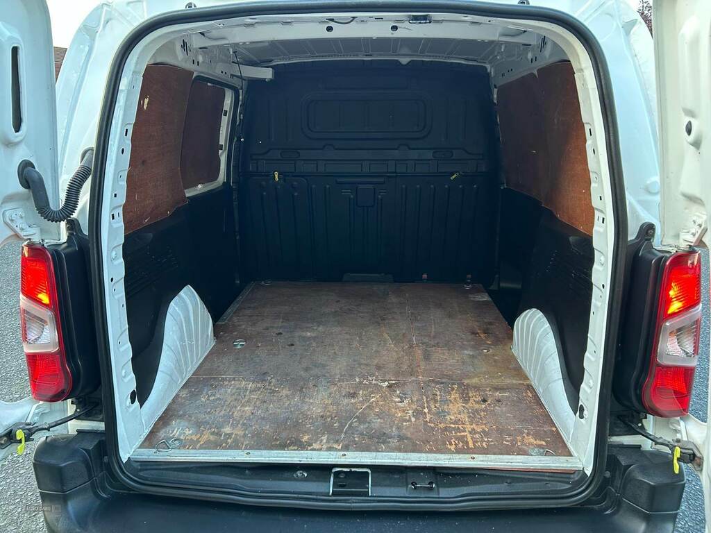 Peugeot Partner 650 1.5 Bluehdi 75 Professional Van PGZ6374 White #5