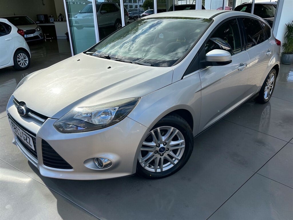 Ford Focus 1.6 Tdci Titanium Euro 5 Ss FE63GZZ Silver #2
