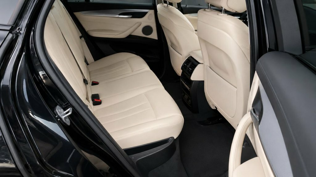 BMW X6 3L M Sport Black #5