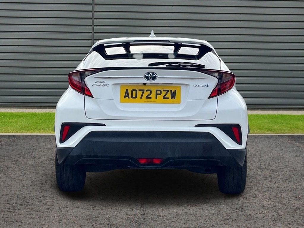 Toyota C-Hr 1.8 Vvt-h Design Suv Hybrid Cvt White #4