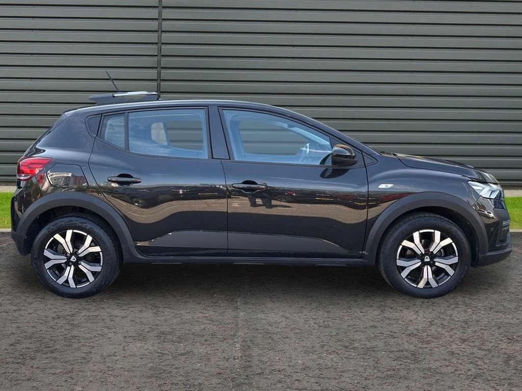 Dacia Sandero Stepway 1.0 Tce Prestige Hatchback Cvt RO72CKN Black #2