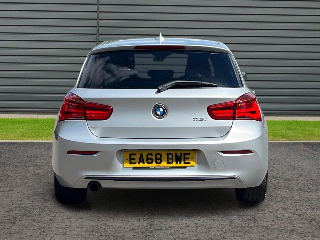 BMW 1 Series 1.5 118I Sport Hatchback EA68BWE Silver #4