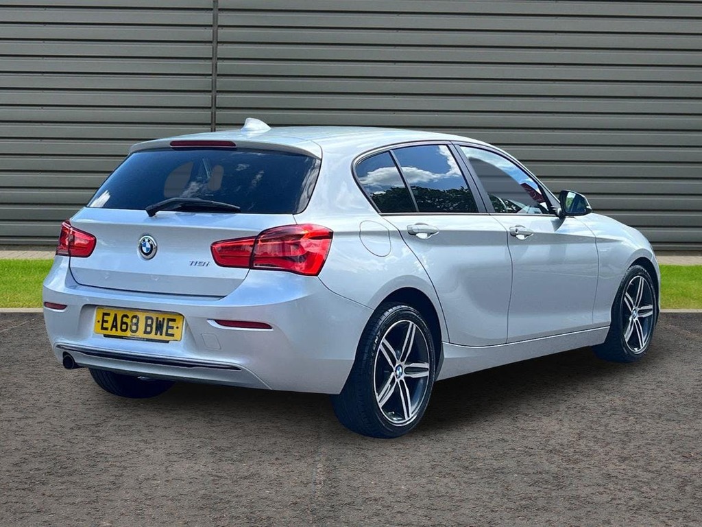 BMW 1 Series 1.5 118I Sport Hatchback EA68BWE Silver #3