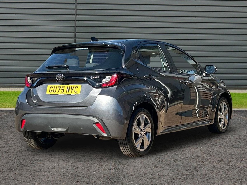 Toyota Yaris 1.5 Vvt-h Icon Hatchback Hybrid E Cvt Grey #3