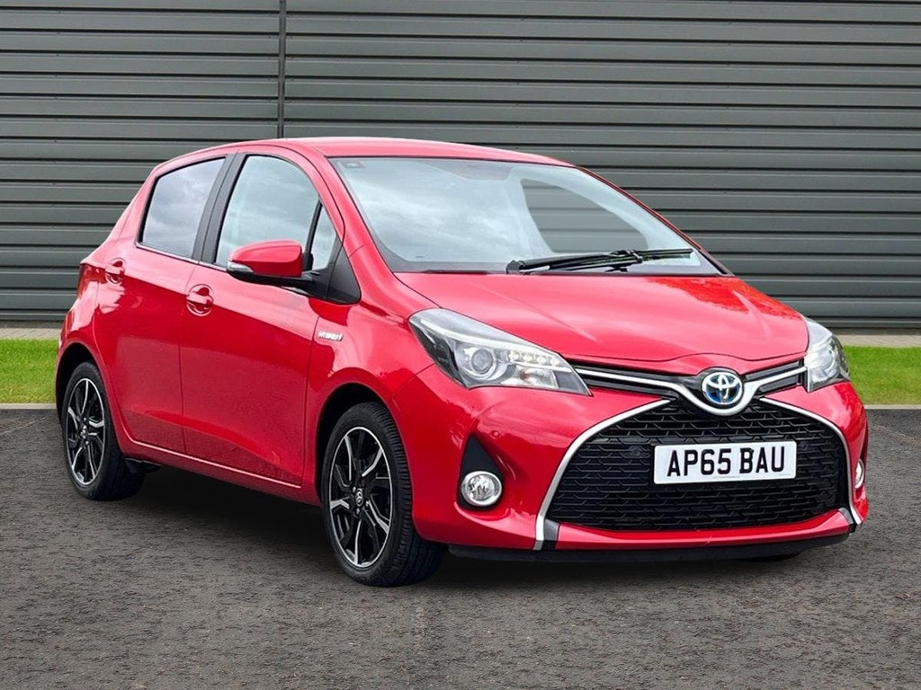 Toyota Yaris 1.5 Vvt-h Design Hatchback Hybrid E Cvt Red