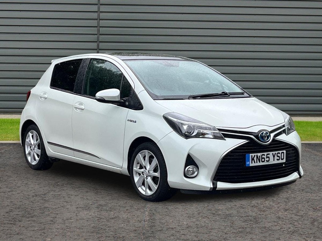 Toyota Yaris 1.5 Vvt-h Excel Hatchback Hybrid E Cvt White