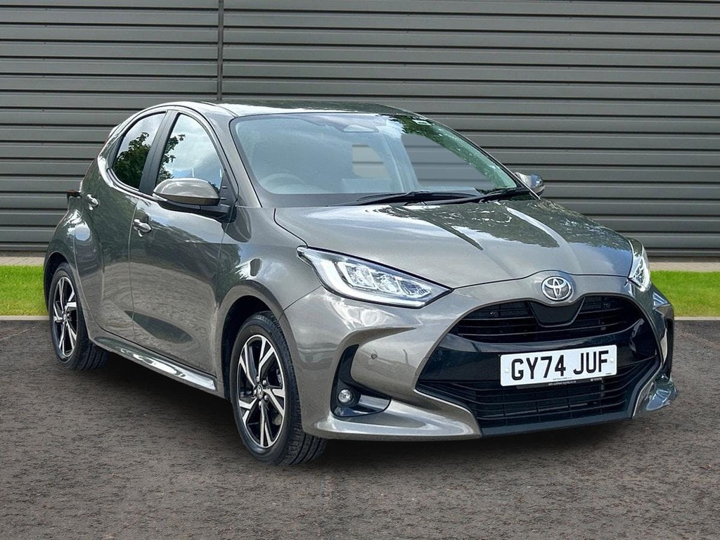 Toyota Yaris 1.5 Vvt-h Design Hatchback Hybrid E Cvt Brown