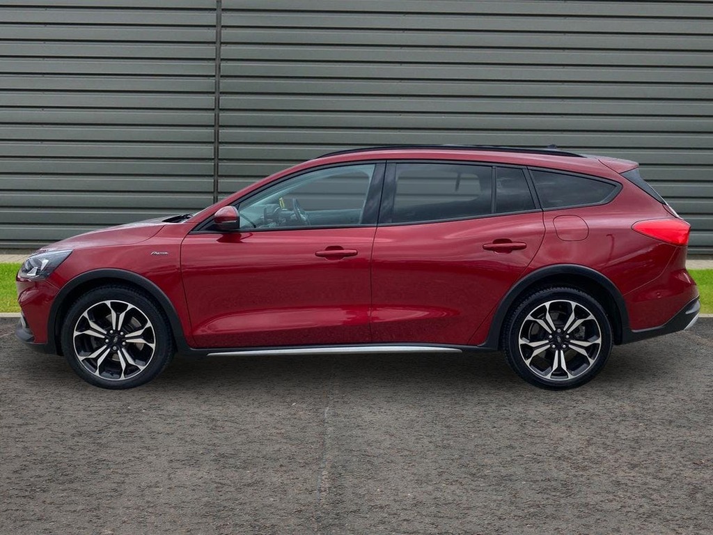 Ford Focus 1.5T Ecoboost Active X Estate WP69BHJ Red #6