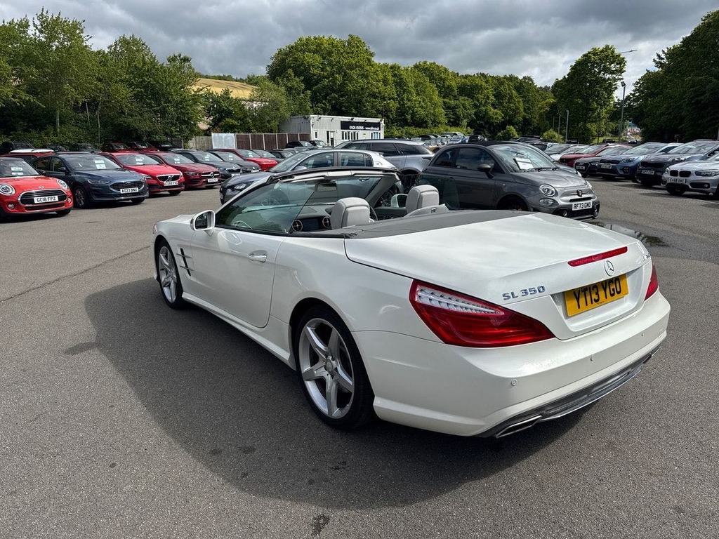 Mercedes-Benz SLR McLaren 3.5 Sl350 V6 Blueefficiency Convertible Red #27
