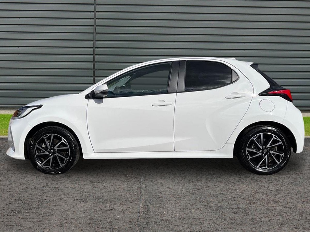Toyota Yaris 1.5 Vvt-h Design Hatchback Hybrid E Cvt AP23CWC White #6