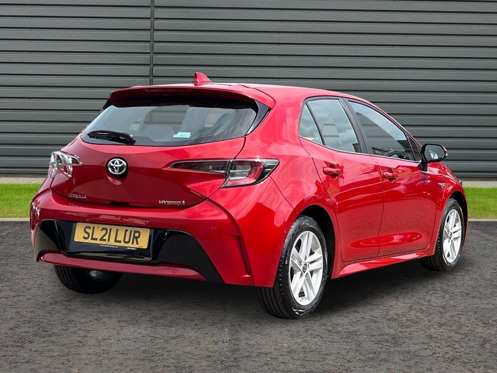 Toyota Corolla 1.8 Vvt-h Icon Tech Hatchback Hybrid C Red #3