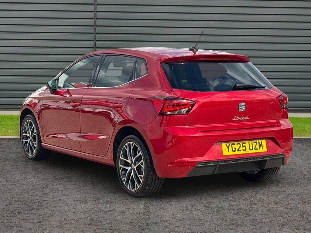 Seat Ibiza 1.0 Tsi Xcellence Hatchback Dsg YG25UZM Red #5