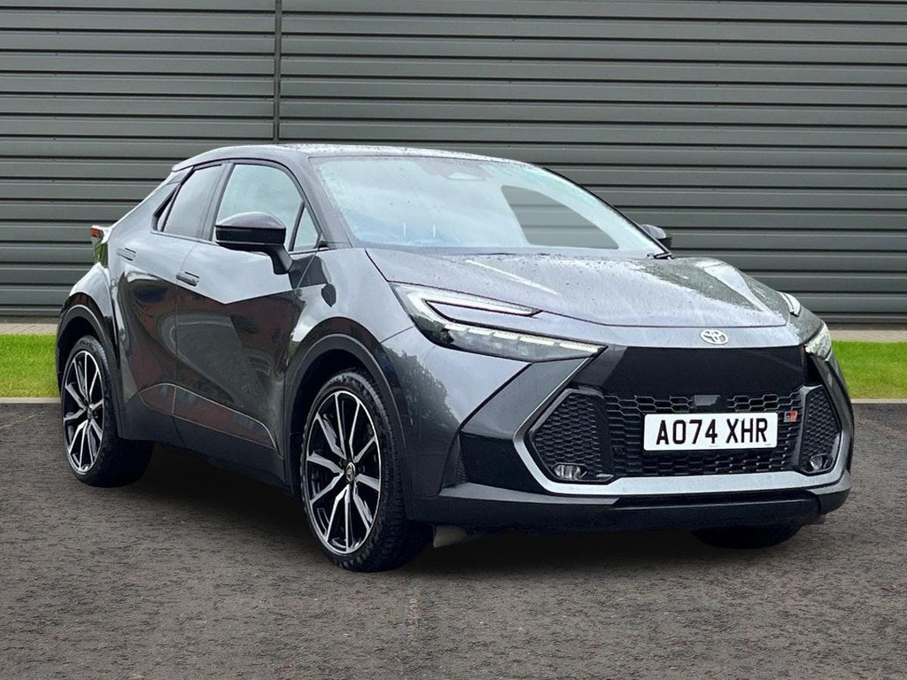 Toyota C-Hr 2.0 Vvt 13.6Kwh Gr Sport Suv Plug In Hy Black