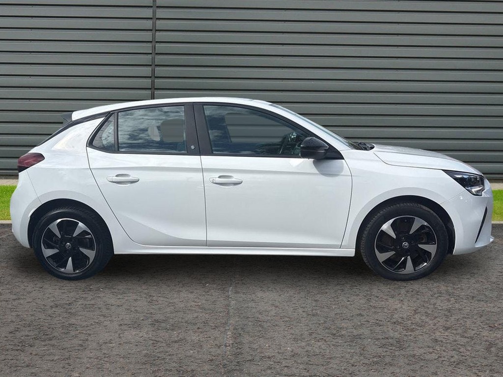 Vauxhall Corsa-e 50Kwh Se Nav Hatchback YH71LXG White #2