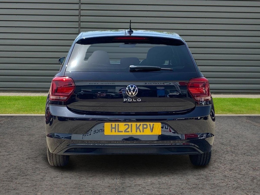 Volkswagen Polo 1.0 Tsi Active Hatchback HL21KPV Black #4