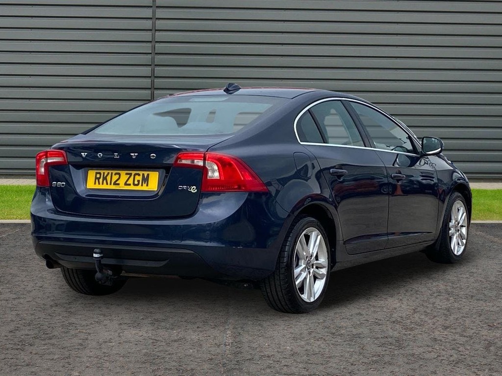 Volvo S60 1.6D Drive Se Saloon Blue #3
