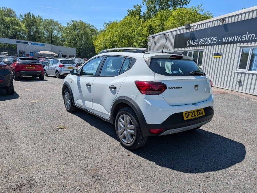 Dacia Sandero Stepway 1.0 Tce Essential Hatchback GF22ZRU White #3