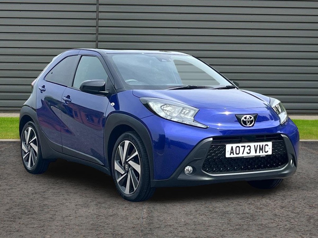 Toyota Aygo X 1.0 Vvt I Edge Hatchback Blue