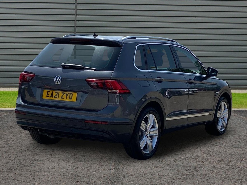 Volkswagen Tiguan 2.0 Tdi Match Suv Grey #3