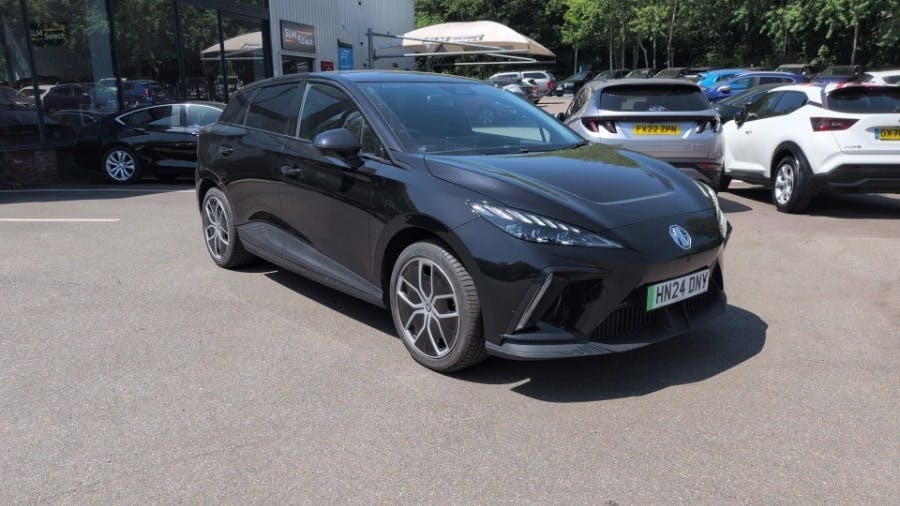 MG MG4 64Kwh Trophy Long Range Hatchback Aut Black
