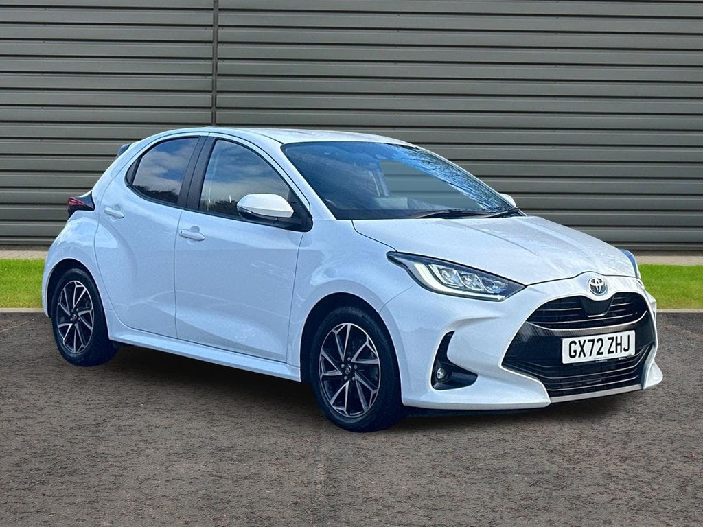 Toyota Yaris 1.5 Vvt-h Design Hatchback Hybrid E Cvt White