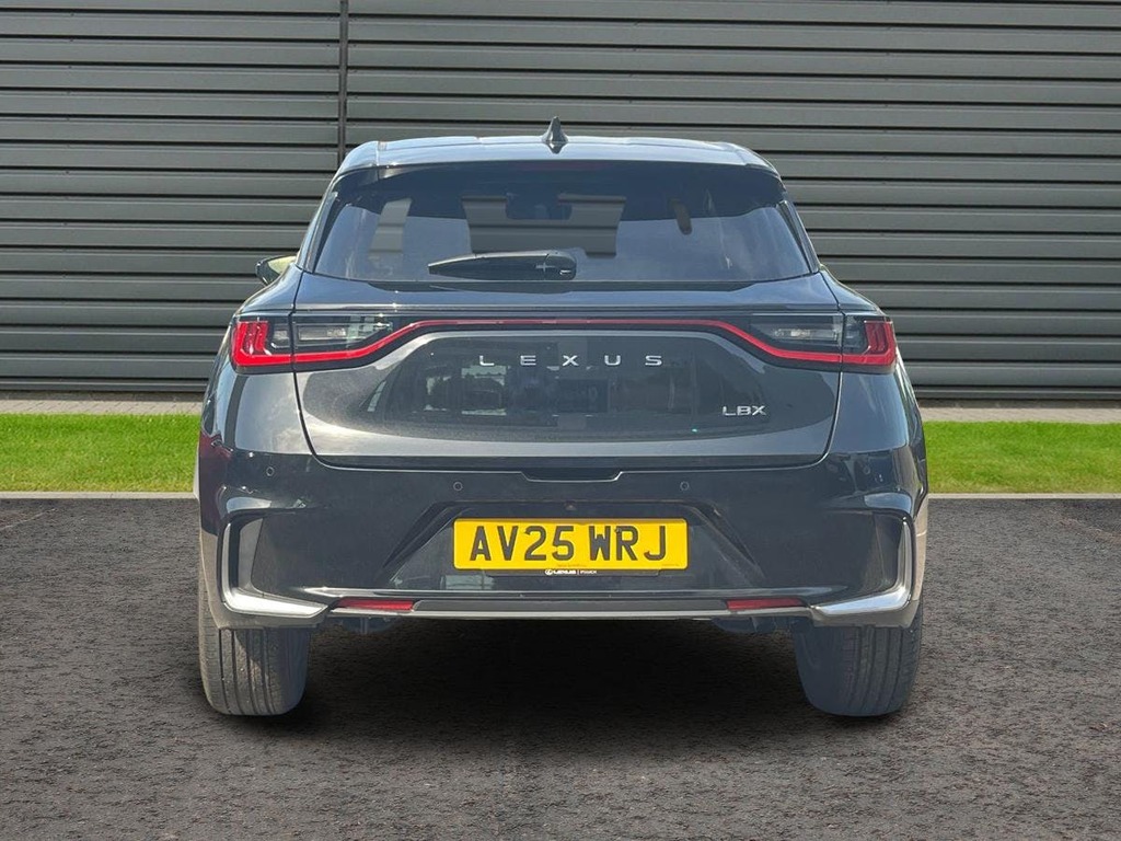 Lexus LBX 1.5 Vvt Ie Premium Suv Hybrid E Cvt Black #4
