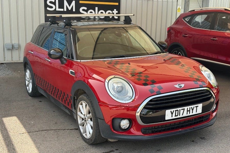 Mini Clubman 1.5 Cooper Estate 6Dr Red