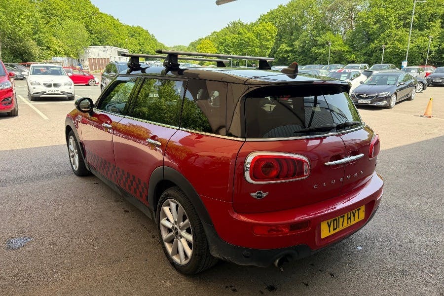Mini Clubman 1.5 Cooper Estate 6Dr YD17HYT Red #4