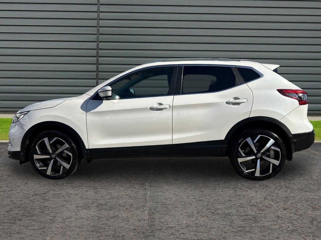 Nissan Qashqai 1.3 Dig T Tekna Suv Dct ET68OYA White #6