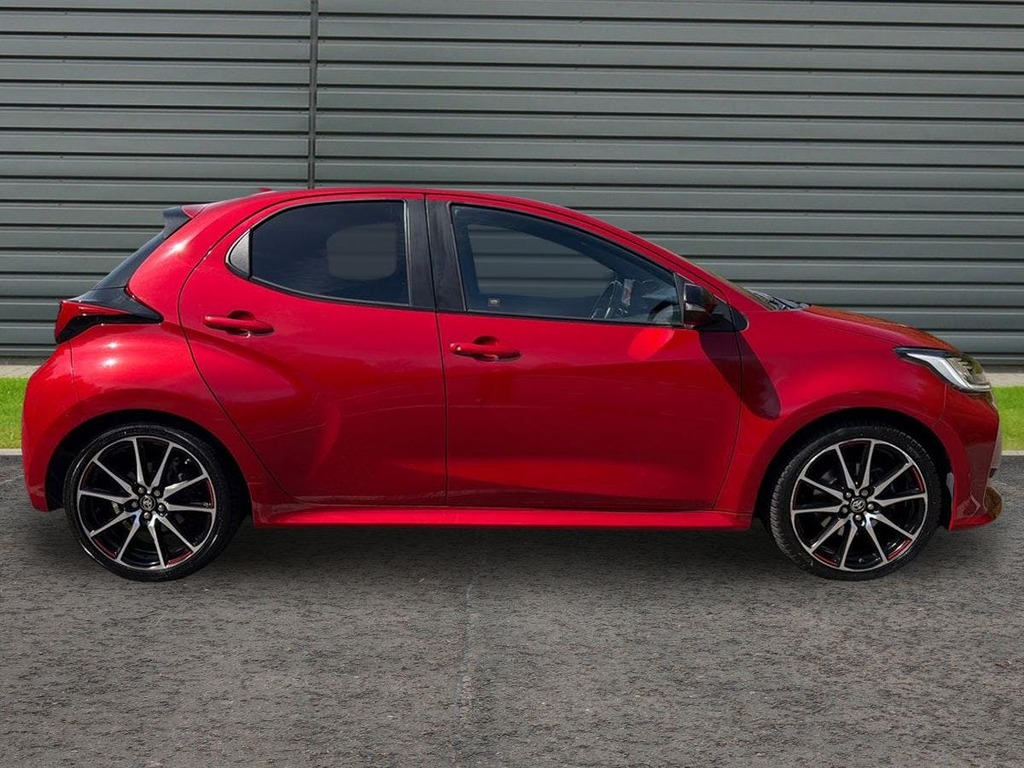 Toyota Yaris 1.5 Vvt-h Gr Sport Hatchback Hybrid E C GY22WLK Red #2