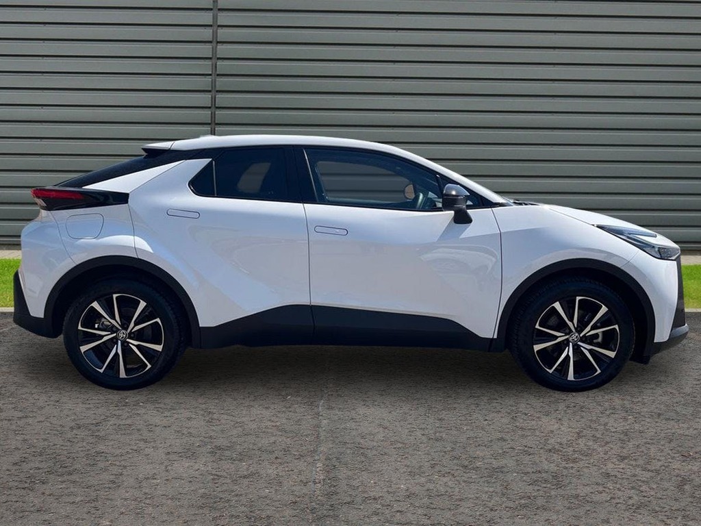Toyota C-Hr 2.0 Vvt 13.6Kwh Design Suv Plug In Hybr White #2