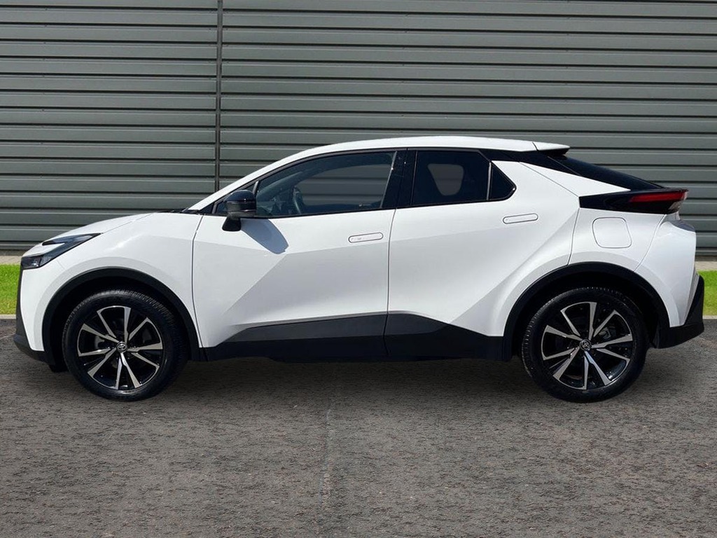 Toyota C-Hr 2.0 Vvt 13.6Kwh Design Suv Plug In Hybr White #6