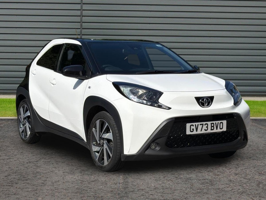 Toyota Aygo X 1.0 Vvt I Edge Hatchback White