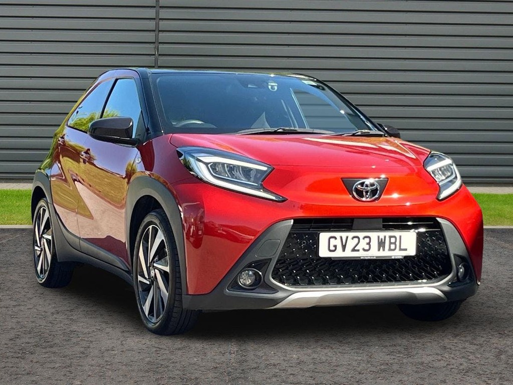 Toyota Aygo X 1.0 Vvt I Exclusive Hatchback X Shift Red