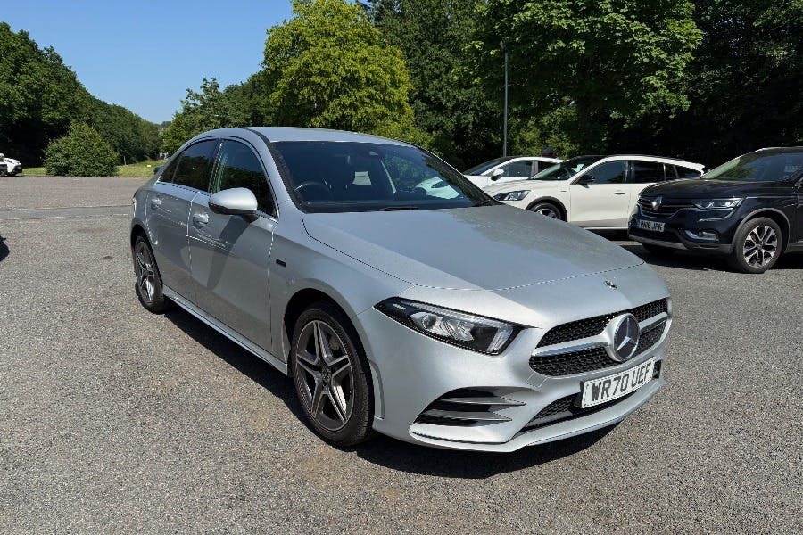 Mercedes-Benz A Class 1.3 A250e 15.6Kwh Amg Line Saloon Plug Silver